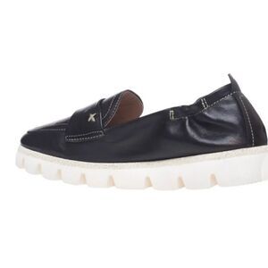 Ron White Myla Penny Loafer in Black NWB Size 6 1/2